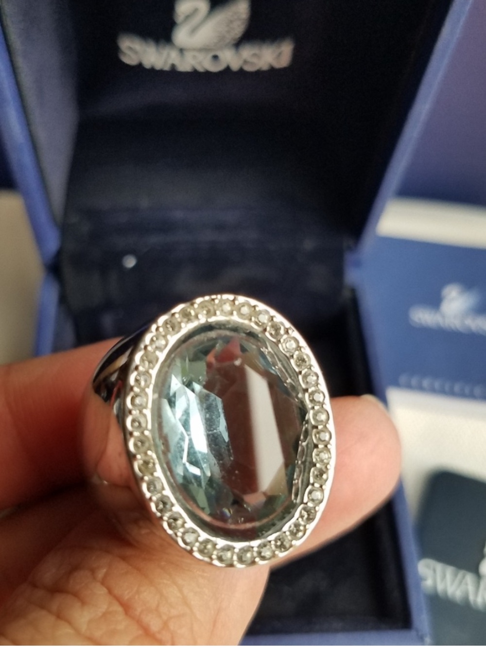 AUTHENTIC Swarovski Meteor Oval Halo Ring